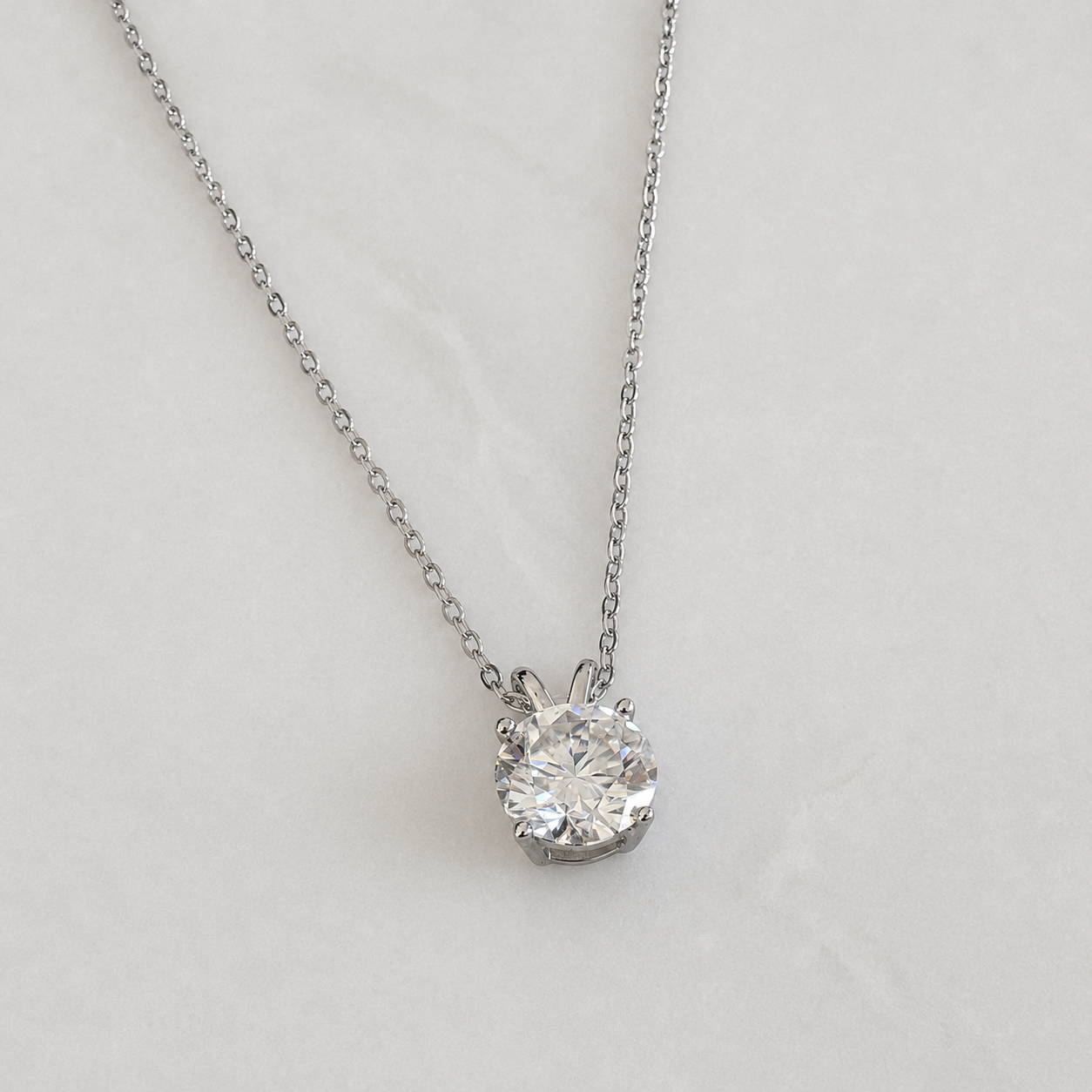 Round-cut Moissanite Necklace - 2.0ct