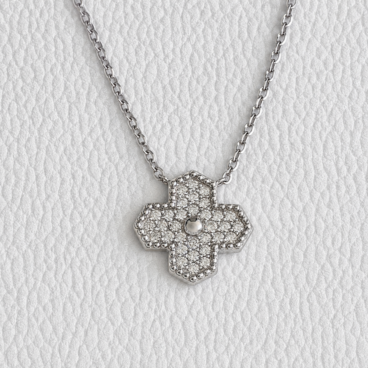 Clover Moissanite Necklace - 0.49ct
