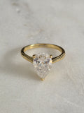 SOLITAIRE PEAR-CUT MOISSANITE RING - 4.0ct