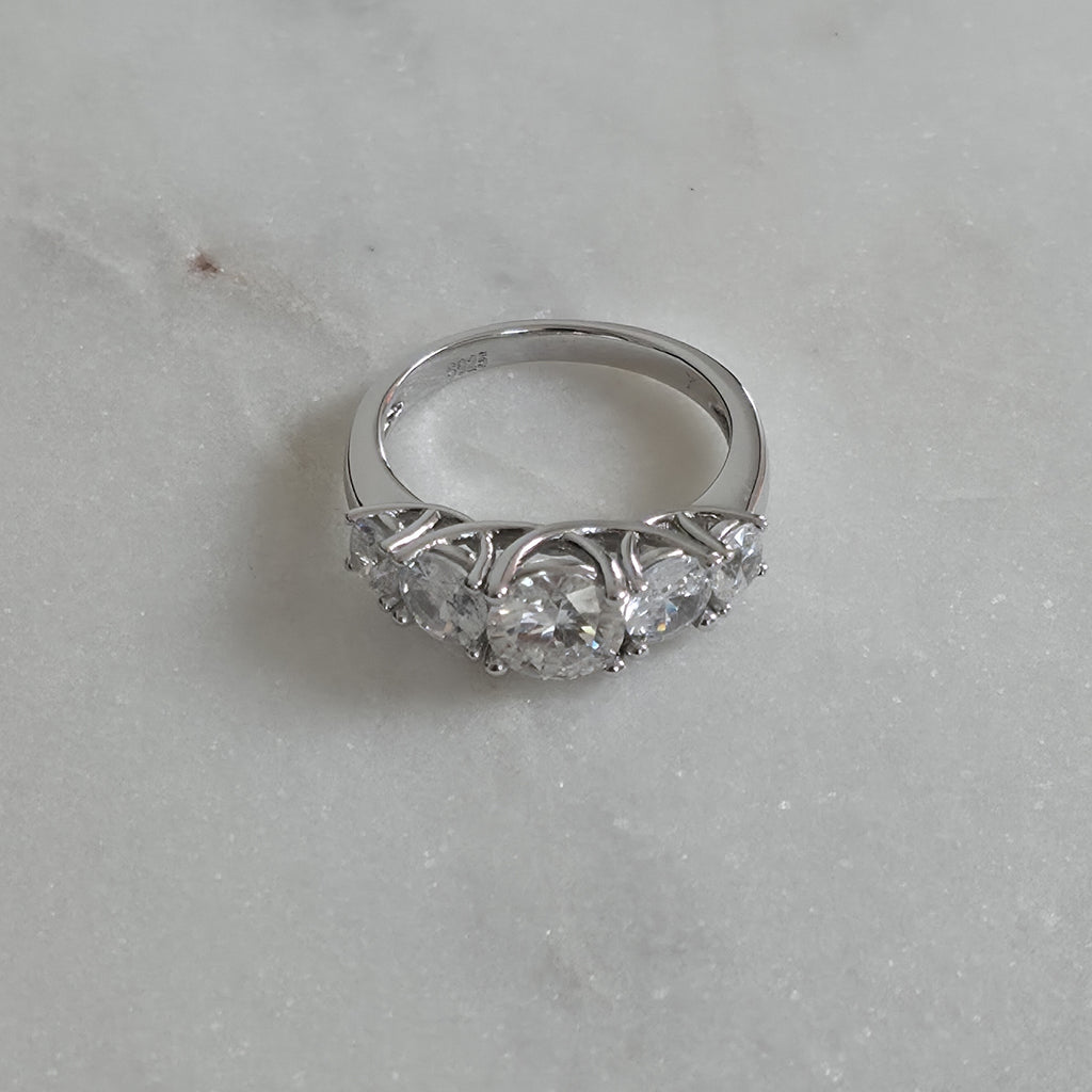5-STONE ROUND-CUT MOISSANITE RING - 3.66ct