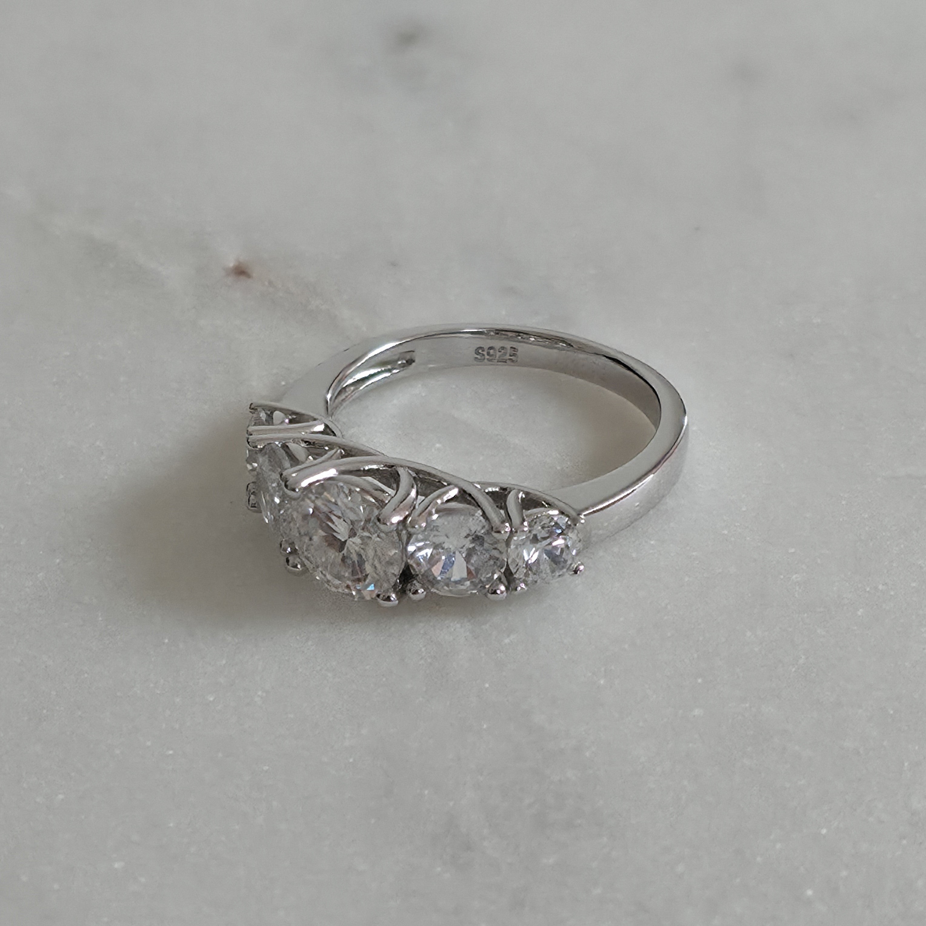5-STONE ROUND-CUT MOISSANITE RING - 3.66ct