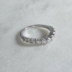 ALLIANCE 11-STONE ROUND-CUT CURVED MOISSANITE RING - 0.96ct