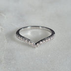 ALLIANCE CURVED STACKING 17st MOISSANITE RING - 0.26ct