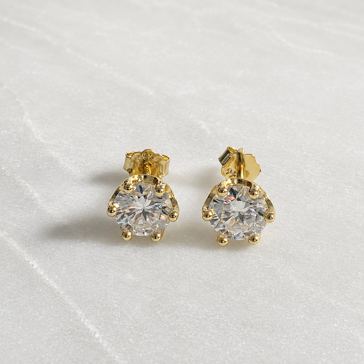 Round-Cut Stud Earring Moissanite - 2.0ct