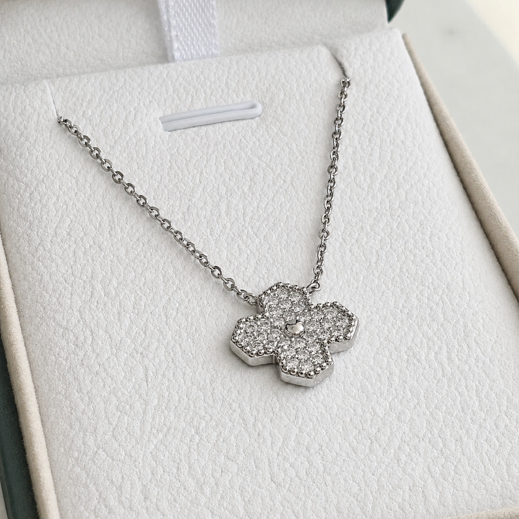 Clover Moissanite Necklace - 0.49ct